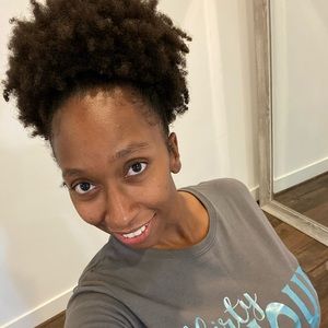 Meet your Posher, Jasmine